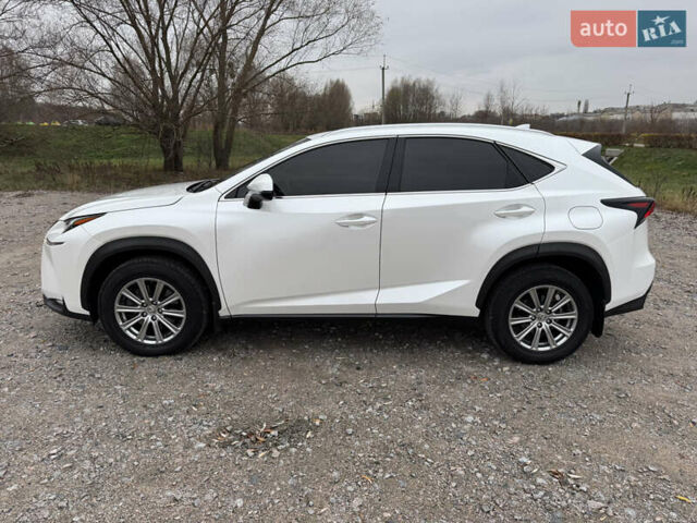 Білий Лексус НХ, об'ємом двигуна 1.99 л та пробігом 103 тис. км за 21500 $, фото 7 на Automoto.ua