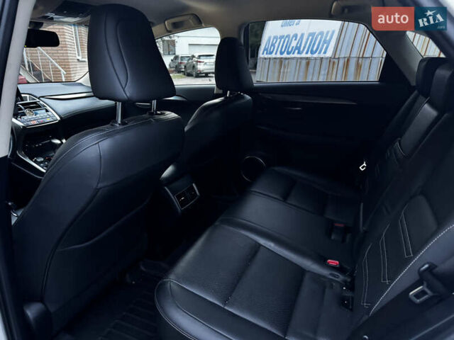 Белый Лексус НХ, объемом двигателя 2.49 л и пробегом 98 тыс. км за 28999 $, фото 19 на Automoto.ua