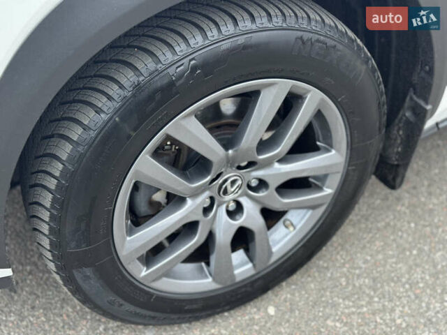 Білий Лексус НХ, об'ємом двигуна 2.5 л та пробігом 119 тис. км за 26500 $, фото 14 на Automoto.ua