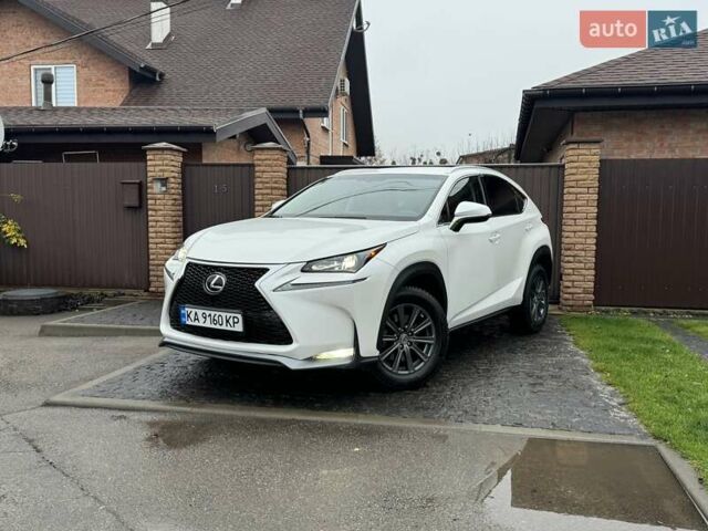 Белый Лексус НХ, объемом двигателя 2 л и пробегом 137 тыс. км за 19500 $, фото 7 на Automoto.ua