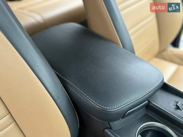 Белый Лексус НХ, объемом двигателя 2 л и пробегом 137 тыс. км за 19500 $, фото 79 на Automoto.ua