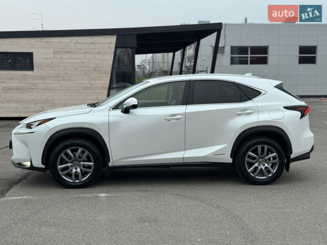 Білий Лексус НХ, об'ємом двигуна 2.5 л та пробігом 119 тис. км за 26500 $, фото 7 на Automoto.ua