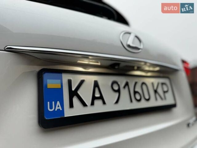 Белый Лексус НХ, объемом двигателя 2 л и пробегом 137 тыс. км за 19500 $, фото 21 на Automoto.ua