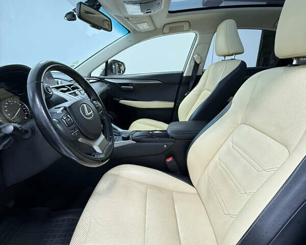 Білий Лексус НХ, об'ємом двигуна 2.49 л та пробігом 129 тис. км за 21900 $, фото 19 на Automoto.ua