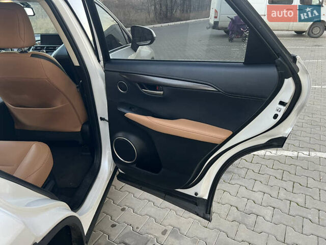 Білий Лексус НХ, об'ємом двигуна 2 л та пробігом 155 тис. км за 19500 $, фото 14 на Automoto.ua