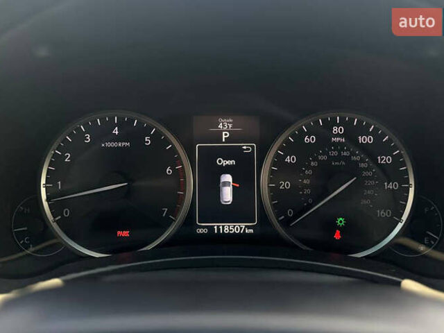 Белый Лексус НХ, объемом двигателя 2 л и пробегом 119 тыс. км за 21500 $, фото 11 на Automoto.ua