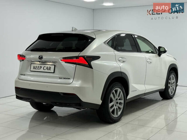 Білий Лексус НХ, об'ємом двигуна 2.49 л та пробігом 129 тис. км за 21900 $, фото 9 на Automoto.ua