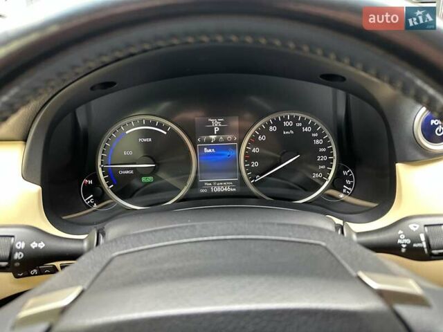 Лексус НХ 2016 у Києві на Automoto.ua Білий Лексус НХ, об'ємом двигуна 2.49 л та пробігом 108 тис. км за 26000 $, фото 14 на Automoto.ua