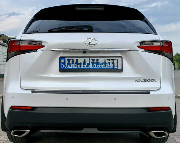 Білий Лексус НХ, об'ємом двигуна 2 л та пробігом 178 тис. км за 22500 $, фото 20 на Automoto.ua