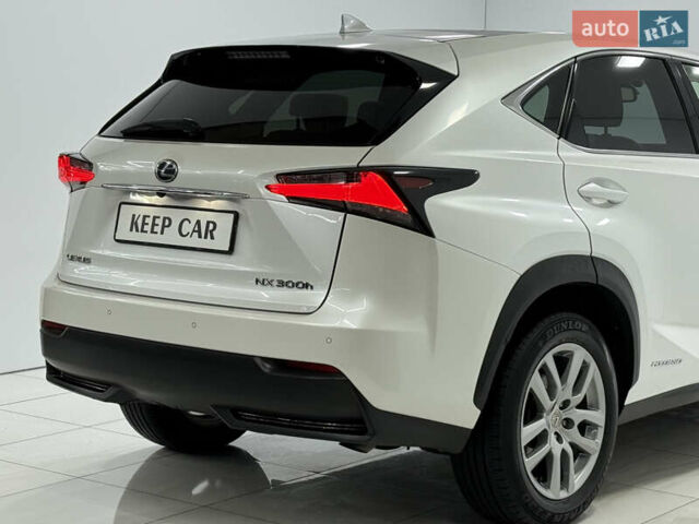 Білий Лексус НХ, об'ємом двигуна 2.49 л та пробігом 129 тис. км за 21900 $, фото 13 на Automoto.ua