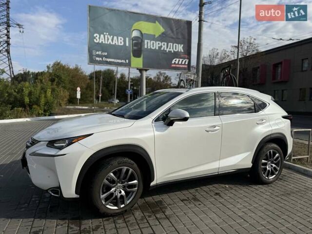 Білий Лексус НХ, об'ємом двигуна 2 л та пробігом 90 тис. км за 29000 $, фото 2 на Automoto.ua