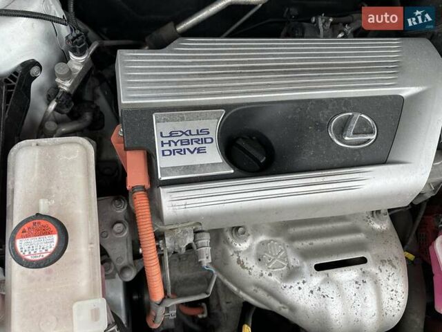 Лексус НХ 2016 у Києві на Automoto.ua Білий Лексус НХ, об'ємом двигуна 2.49 л та пробігом 108 тис. км за 26000 $, фото 32 на Automoto.ua