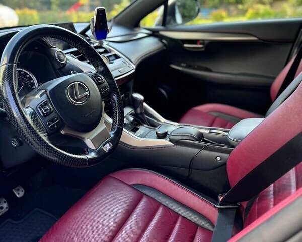 Лексус НХ 2016 у Івано-Франківську на Automoto.ua Білий Лексус НХ, об'ємом двигуна 2.69 л та пробігом 26 тис. км за 26500 $, фото 1 на Automoto.ua