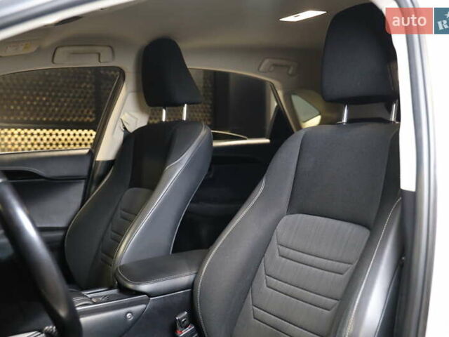 Білий Лексус НХ, об'ємом двигуна 2.49 л та пробігом 213 тис. км за 27900 $, фото 22 на Automoto.ua