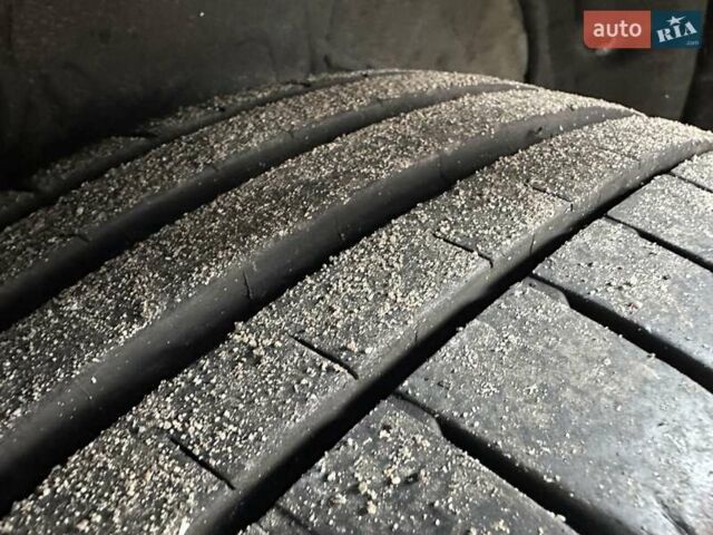 Лексус НХ 2016 у Києві на Automoto.ua Білий Лексус НХ, об'ємом двигуна 2.49 л та пробігом 108 тис. км за 26000 $, фото 26 на Automoto.ua