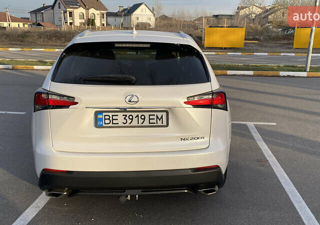 Белый Лексус НХ, объемом двигателя 1.99 л и пробегом 115 тыс. км за 23500 $, фото 7 на Automoto.ua