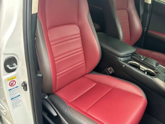 Білий Лексус НХ, об'ємом двигуна 2 л та пробігом 57 тис. км за 34999 $, фото 18 на Automoto.ua