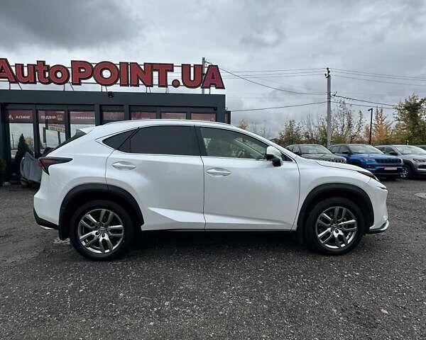 Білий Лексус НХ, об'ємом двигуна 2 л та пробігом 126 тис. км за 21500 $, фото 4 на Automoto.ua