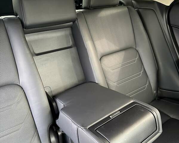 Білий Лексус НХ, об'ємом двигуна 2 л та пробігом 126 тис. км за 25950 $, фото 25 на Automoto.ua