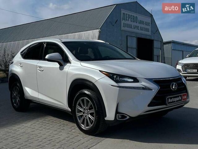 Белый Лексус НХ, объемом двигателя 2 л и пробегом 152 тыс. км за 22790 $, фото 2 на Automoto.ua