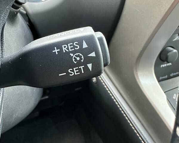 Білий Лексус НХ, об'ємом двигуна 2 л та пробігом 126 тис. км за 21500 $, фото 52 на Automoto.ua