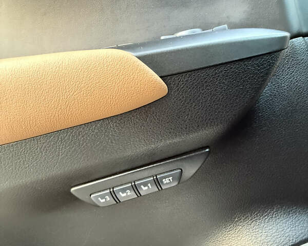 Білий Лексус НХ, об'ємом двигуна 2 л та пробігом 90 тис. км за 25500 $, фото 20 на Automoto.ua