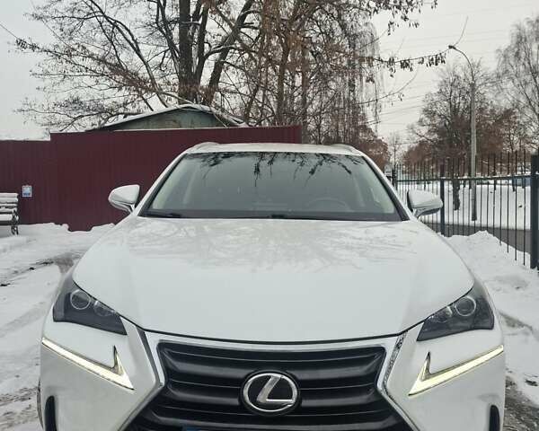 Білий Лексус НХ, об'ємом двигуна 2 л та пробігом 125 тис. км за 24000 $, фото 7 на Automoto.ua