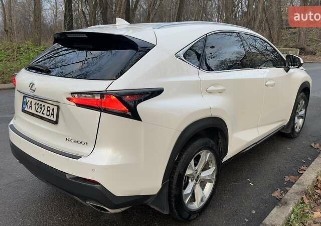 Білий Лексус НХ, об'ємом двигуна 2 л та пробігом 59 тис. км за 25000 $, фото 4 на Automoto.ua