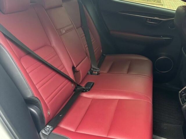 Білий Лексус НХ, об'ємом двигуна 2 л та пробігом 57 тис. км за 34999 $, фото 19 на Automoto.ua