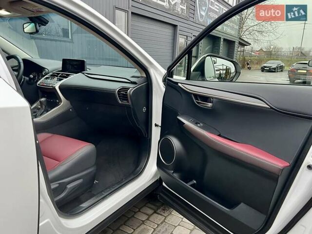 Белый Лексус НХ, объемом двигателя 1.99 л и пробегом 63 тыс. км за 30900 $, фото 47 на Automoto.ua