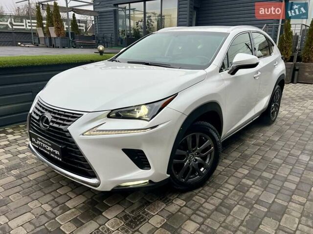 Белый Лексус НХ, объемом двигателя 1.99 л и пробегом 63 тыс. км за 30900 $, фото 5 на Automoto.ua