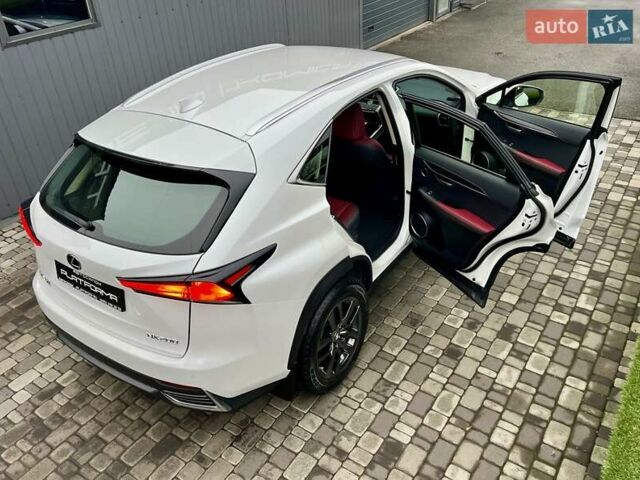 Белый Лексус НХ, объемом двигателя 1.99 л и пробегом 63 тыс. км за 30900 $, фото 92 на Automoto.ua