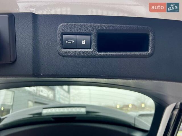 Белый Лексус НХ, объемом двигателя 1.99 л и пробегом 63 тыс. км за 30900 $, фото 37 на Automoto.ua