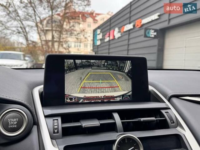 Білий Лексус НХ, об'ємом двигуна 1.99 л та пробігом 66 тис. км за 32900 $, фото 20 на Automoto.ua