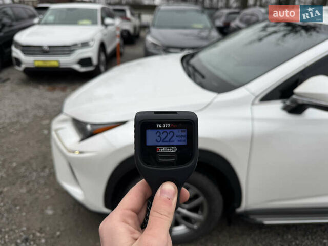 Белый Лексус НХ, объемом двигателя 2 л и пробегом 111 тыс. км за 29900 $, фото 22 на Automoto.ua