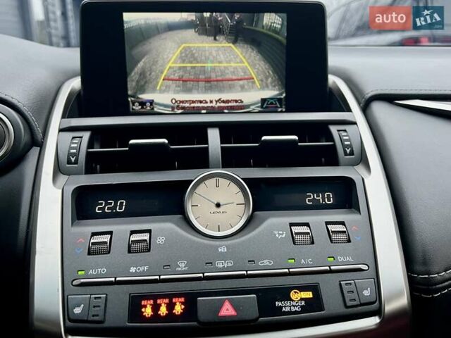 Белый Лексус НХ, объемом двигателя 1.99 л и пробегом 63 тыс. км за 30900 $, фото 72 на Automoto.ua