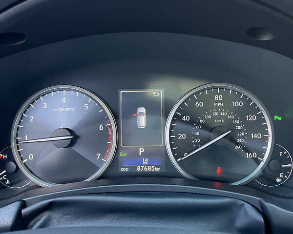 Білий Лексус НХ, об'ємом двигуна 2 л та пробігом 88 тис. км за 27500 $, фото 24 на Automoto.ua