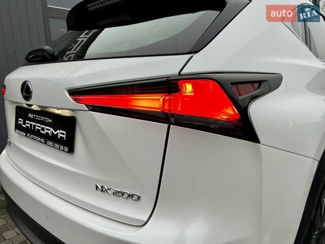 Белый Лексус НХ, объемом двигателя 1.99 л и пробегом 63 тыс. км за 30900 $, фото 40 на Automoto.ua