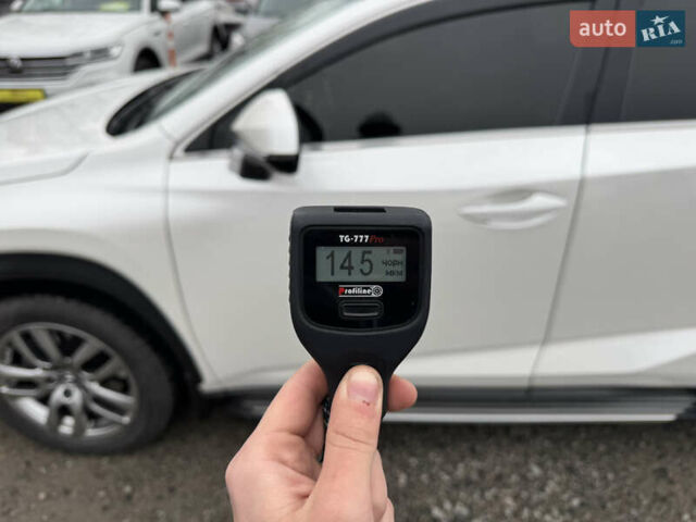 Белый Лексус НХ, объемом двигателя 2 л и пробегом 111 тыс. км за 29900 $, фото 23 на Automoto.ua