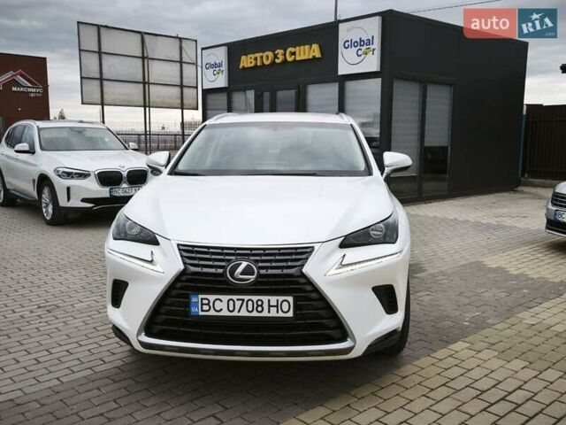 Білий Лексус НХ, об'ємом двигуна 1.99 л та пробігом 154 тис. км за 27601 $, фото 2 на Automoto.ua
