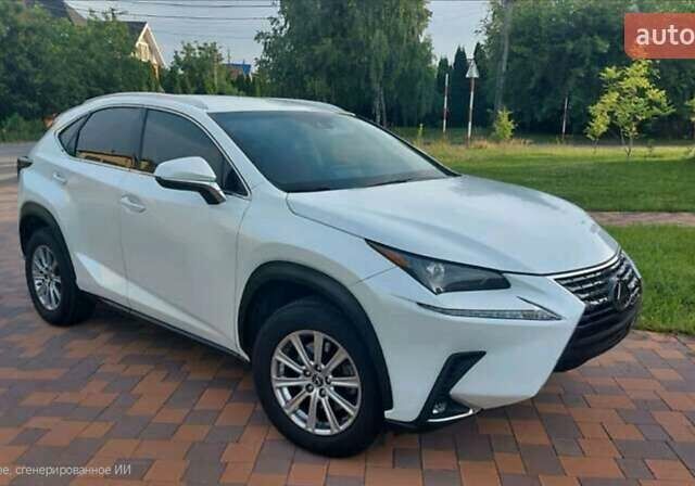 Білий Лексус НХ, об'ємом двигуна 2 л та пробігом 79 тис. км за 32500 $, фото 2 на Automoto.ua