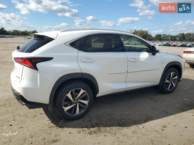 Білий Лексус НХ, об'ємом двигуна 2 л та пробігом 76 тис. км за 8700 $, фото 2 на Automoto.ua