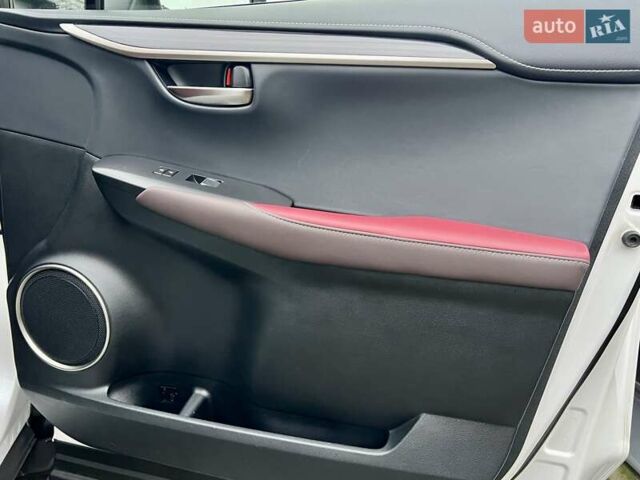 Белый Лексус НХ, объемом двигателя 1.99 л и пробегом 63 тыс. км за 30900 $, фото 48 на Automoto.ua