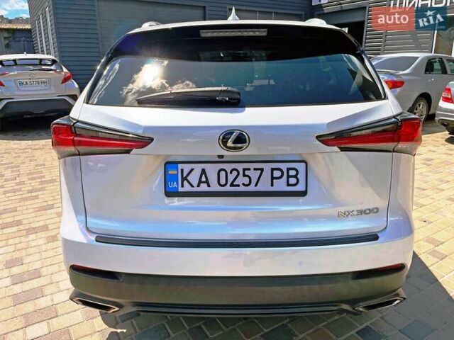 Білий Лексус НХ, об'ємом двигуна 2 л та пробігом 73 тис. км за 27000 $, фото 5 на Automoto.ua