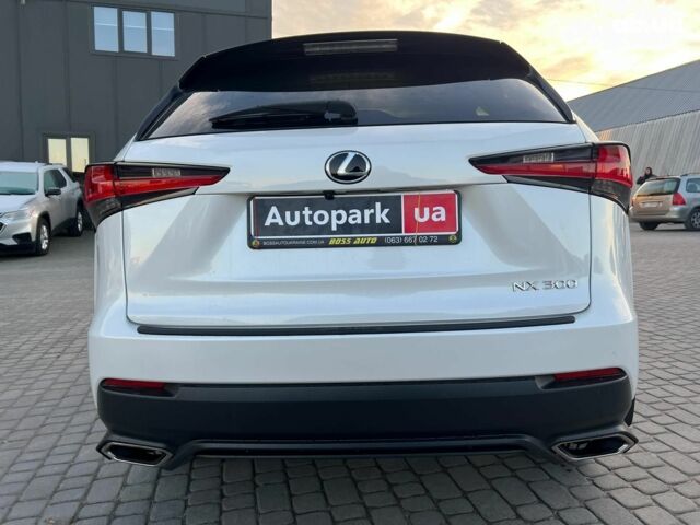 Білий Лексус НХ, об'ємом двигуна 2 л та пробігом 97 тис. км за 31250 $, фото 7 на Automoto.ua