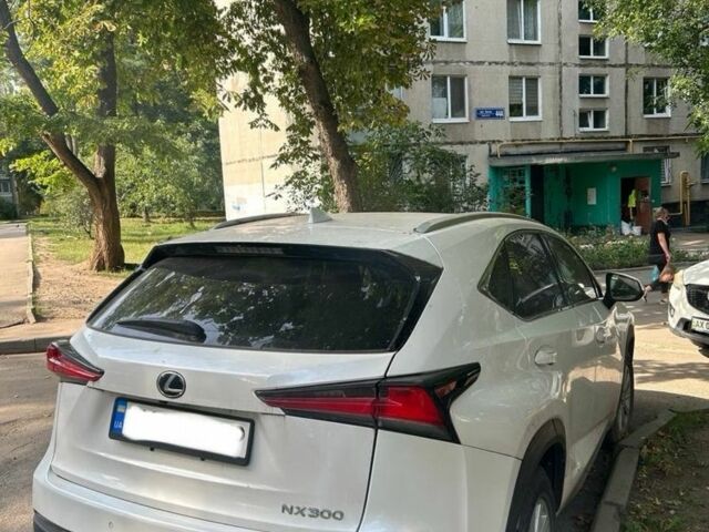 Лексус НХ 2019 у Харкові на Automoto.ua Білий Лексус НХ, об'ємом двигуна 2 л та пробігом 42 тис. км за 21500 $, фото 1 на Automoto.ua