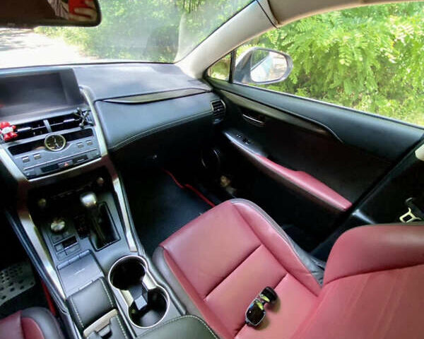 Білий Лексус НХ, об'ємом двигуна 2 л та пробігом 70 тис. км за 25900 $, фото 11 на Automoto.ua