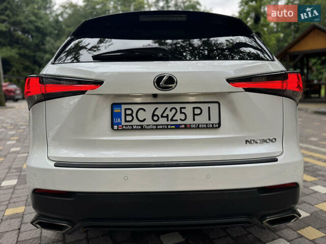 Білий Лексус НХ, об'ємом двигуна 2 л та пробігом 33 тис. км за 28950 $, фото 77 на Automoto.ua