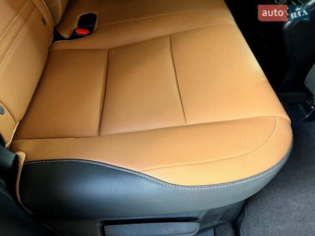Білий Лексус НХ, об'ємом двигуна 2 л та пробігом 73 тис. км за 27000 $, фото 19 на Automoto.ua