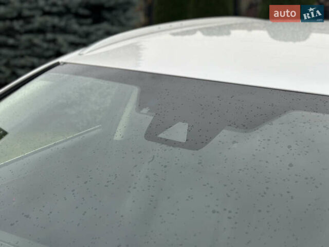 Білий Лексус НХ, об'ємом двигуна 2.5 л та пробігом 58 тис. км за 38900 $, фото 13 на Automoto.ua